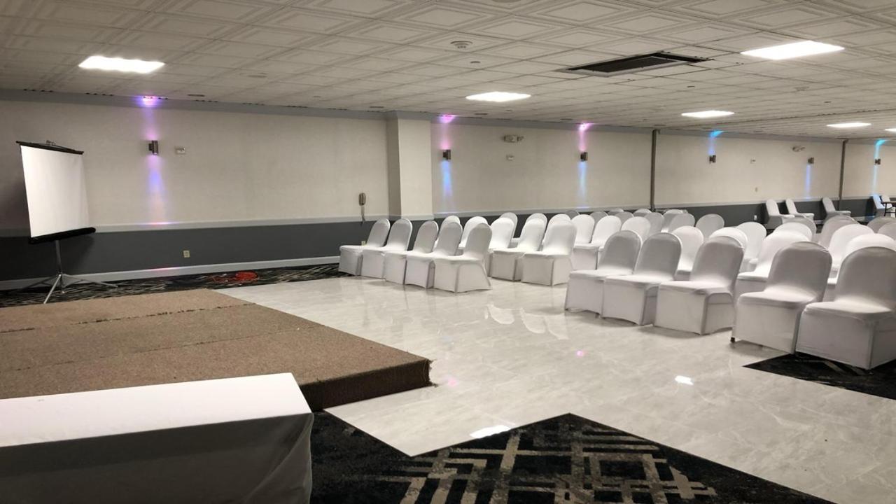 Holiday Inn Hazlet By Ihg Exterior foto