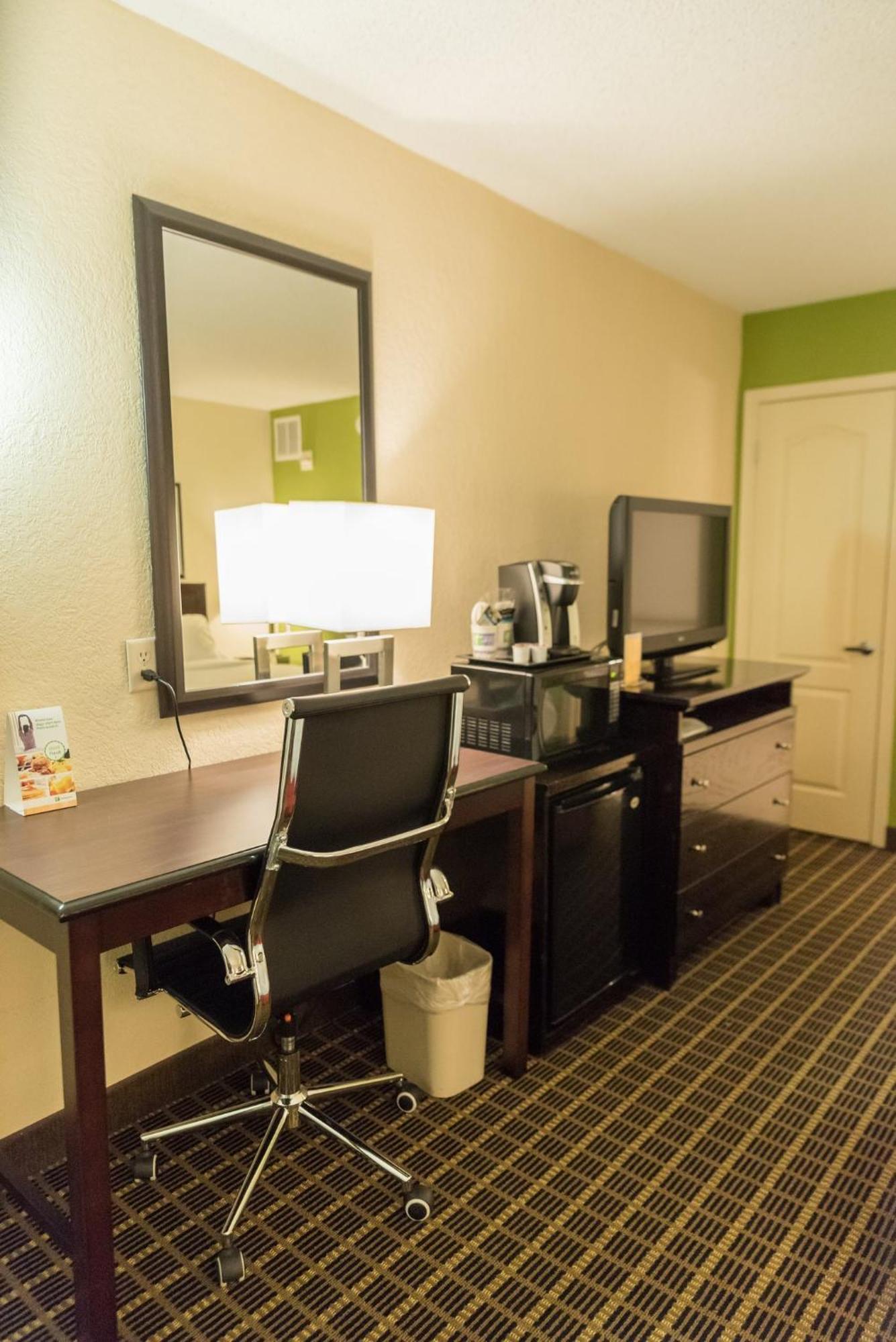 Holiday Inn Hazlet By Ihg Exterior foto